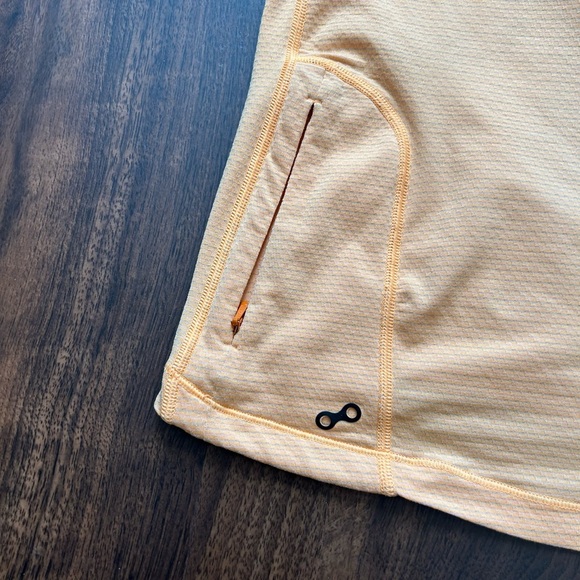 Lululemon Training Tech Short Sleeve 
Creamsicle Pop 
Size Large - Picture 6 of 8